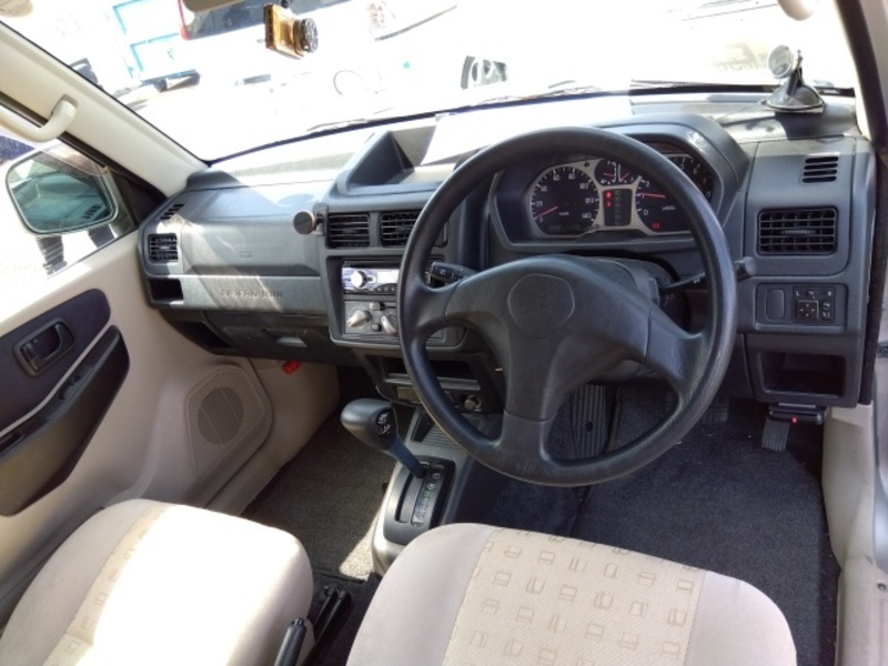 PAJERO MINI