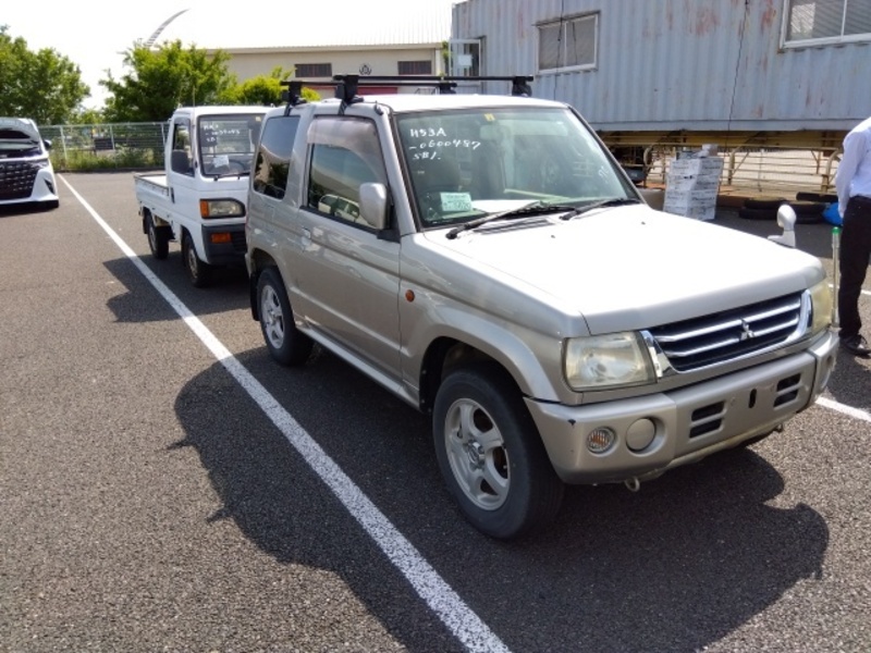 PAJERO MINI