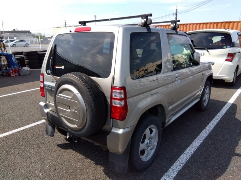 PAJERO MINI