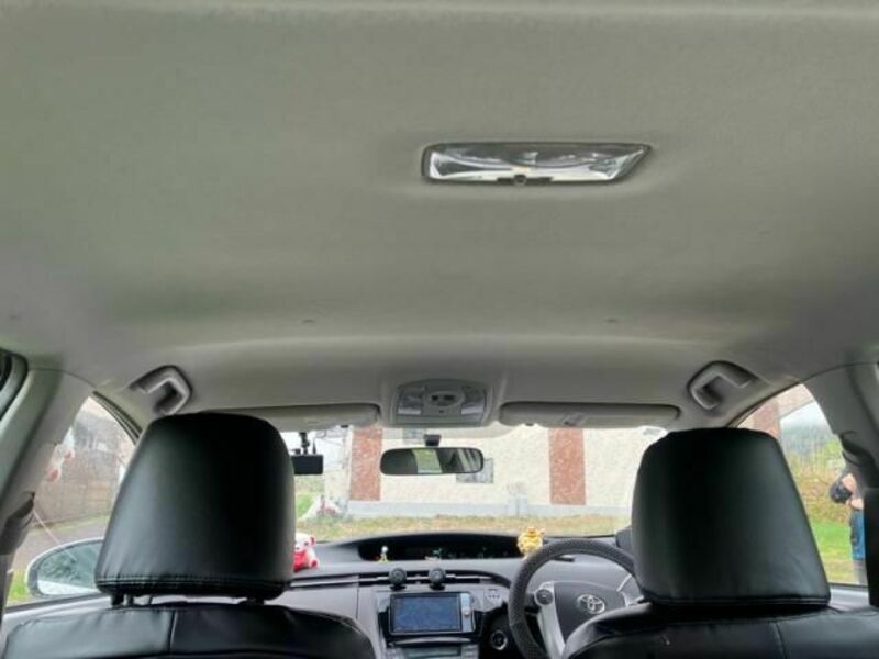 PRIUS-22