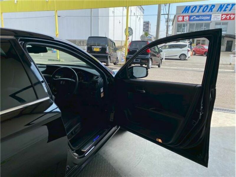 ACCORD HYBRID-37