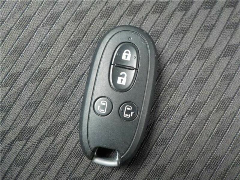 DELICA D2