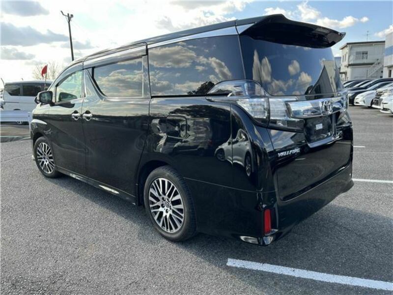 VELLFIRE-4