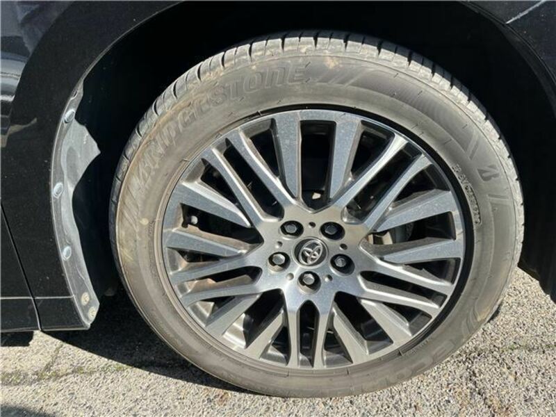 VELLFIRE-18