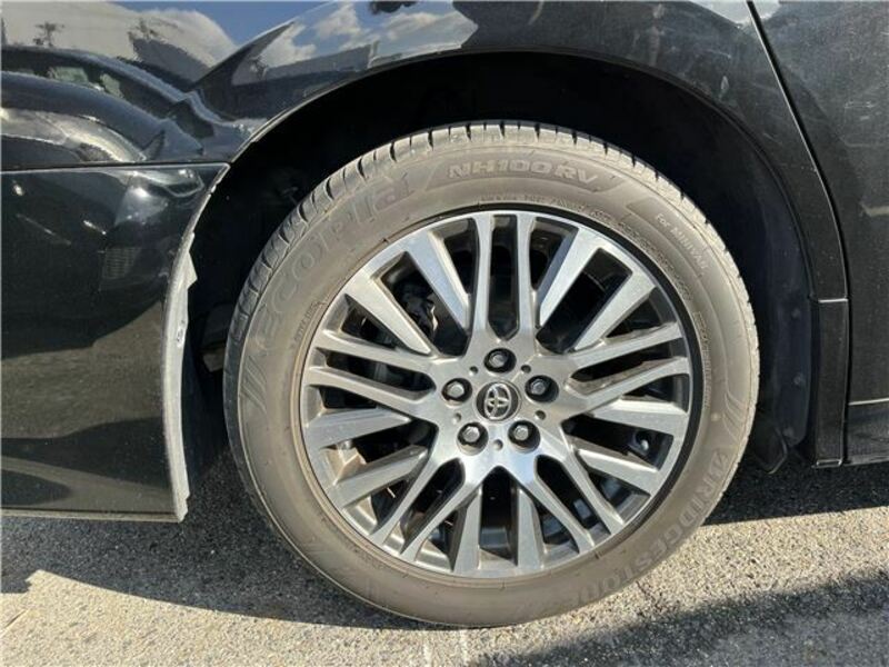 VELLFIRE-19