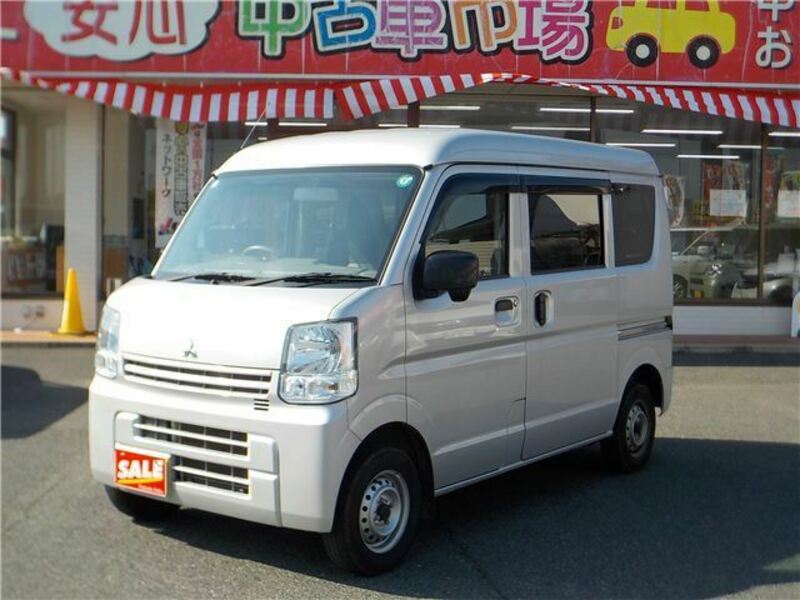 MITSUBISHI MINICAB VAN