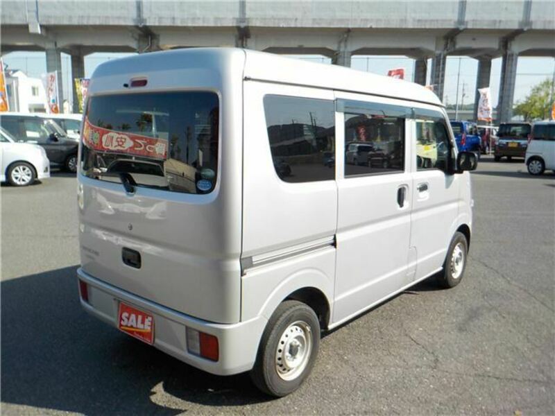 MINICAB VAN