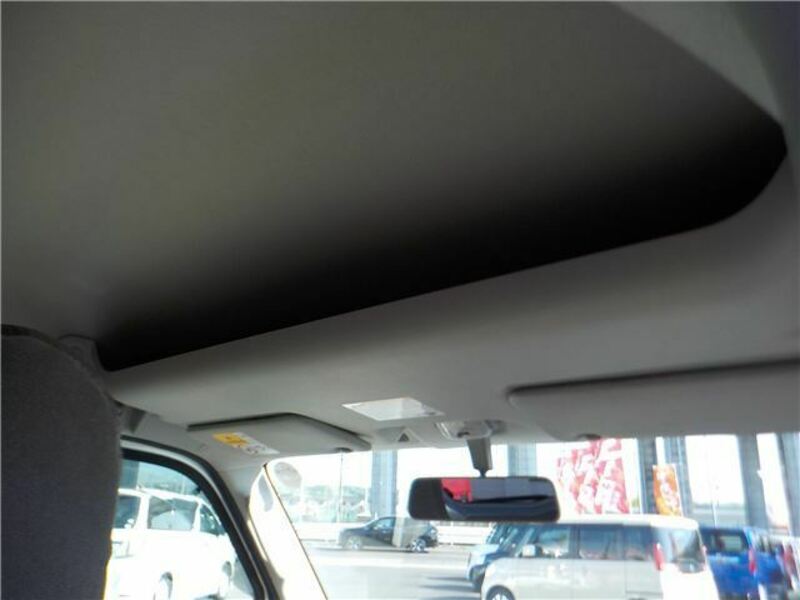 MINICAB VAN