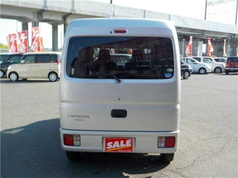 MINICAB VAN