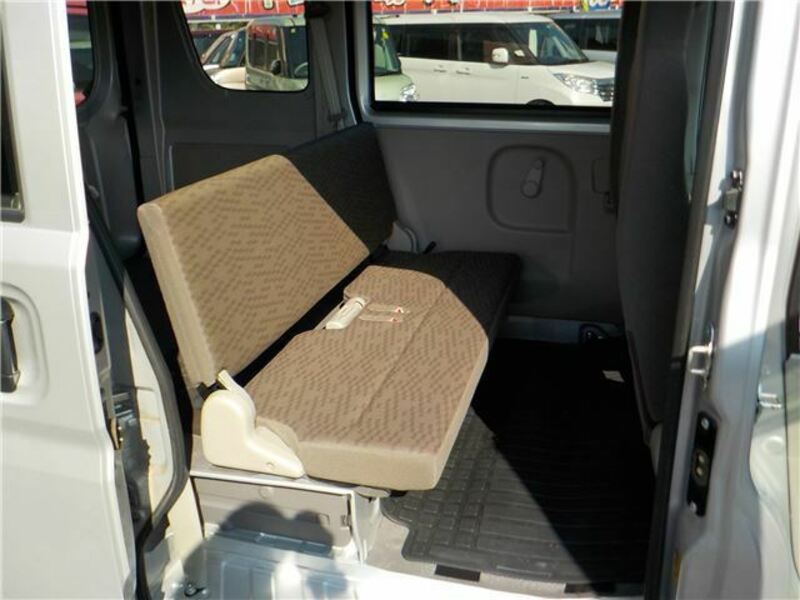 MINICAB VAN