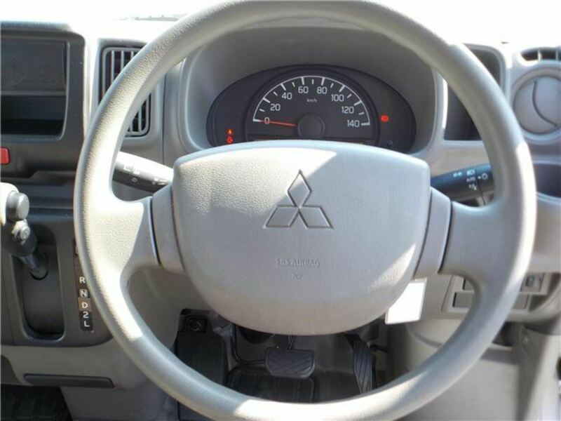 MINICAB VAN