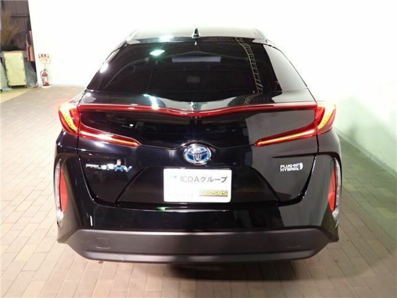 PRIUS PHV