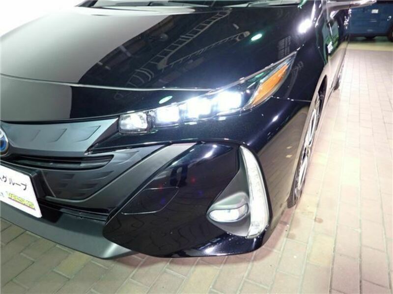 PRIUS PHV