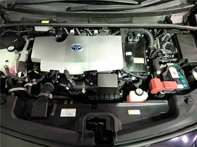 PRIUS PHV