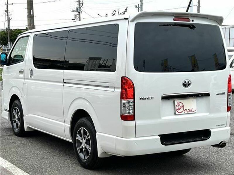 HIACE