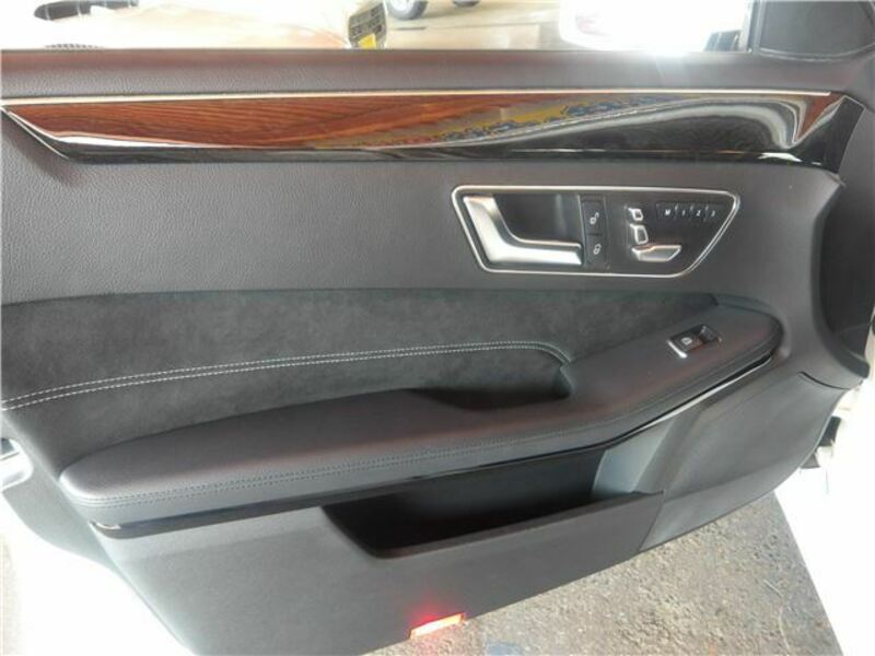 E-CLASS