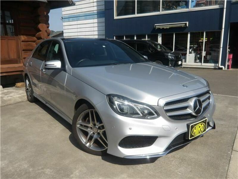 MERCEDES-BENZ E-CLASS