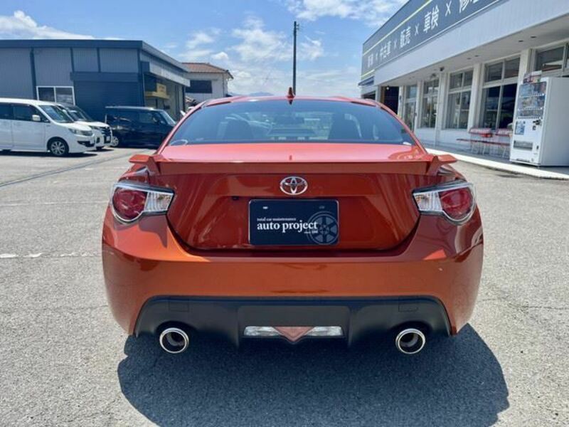 86-9