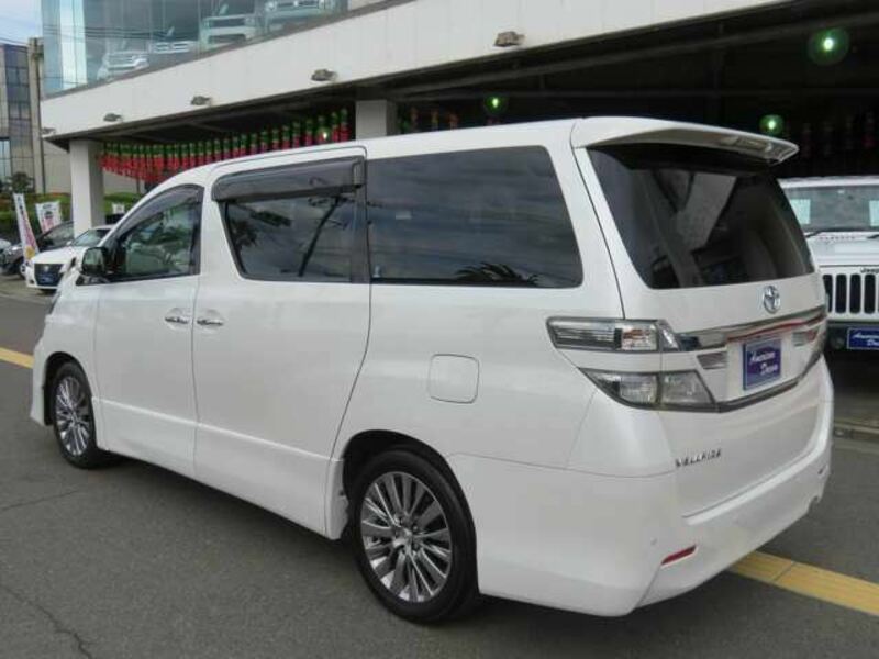 VELLFIRE