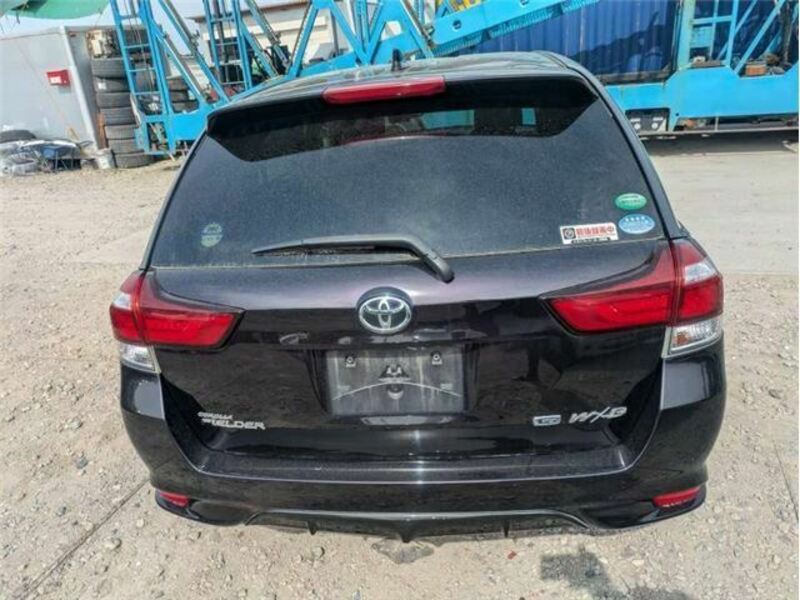 COROLLA FIELDER