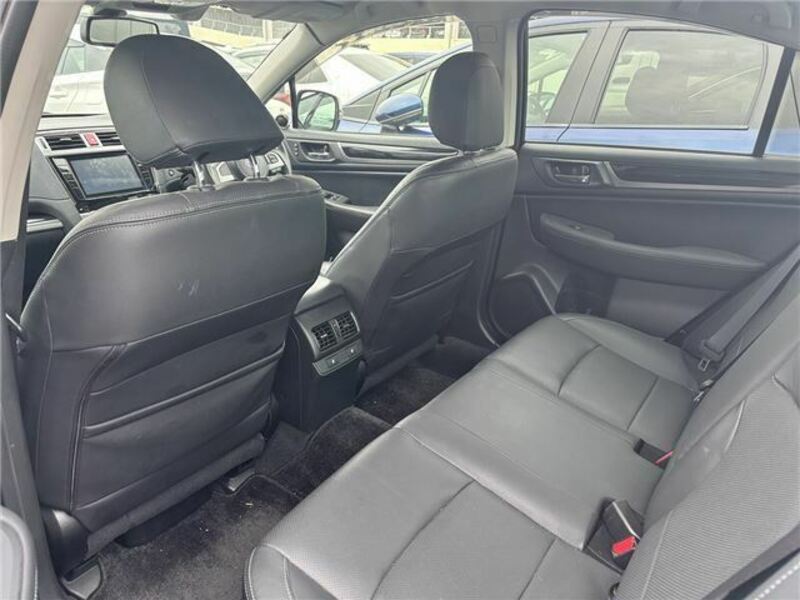 LEGACY B4