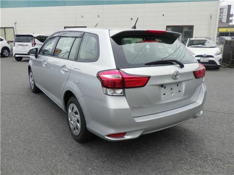 COROLLA FIELDER