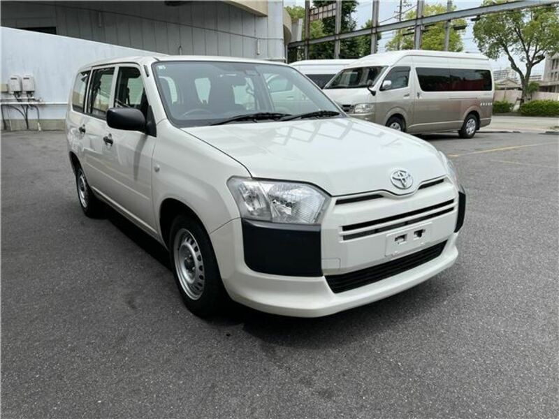 TOYOTA SUCCEED VAN