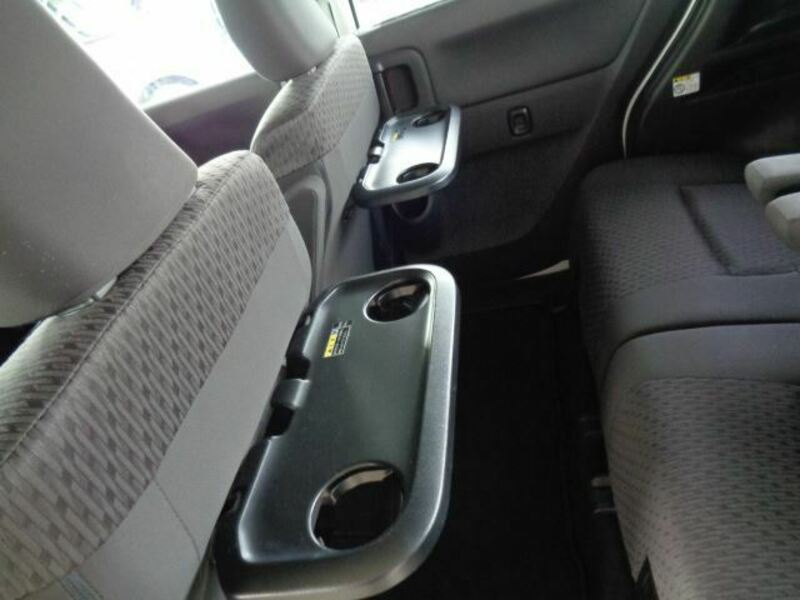DELICA D2-17