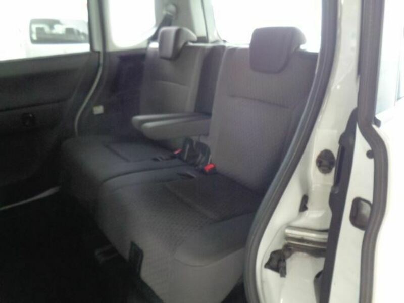 DELICA D2-18