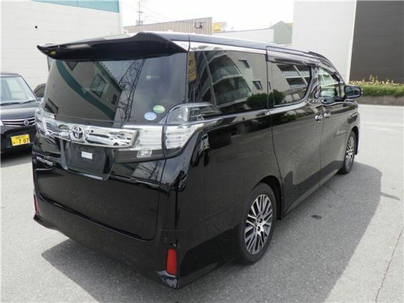 VELLFIRE-3
