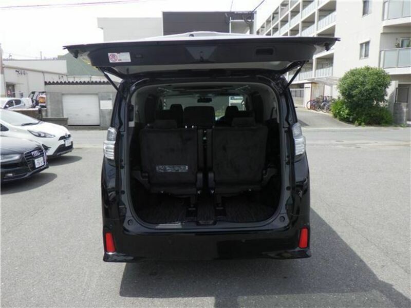 VELLFIRE-8