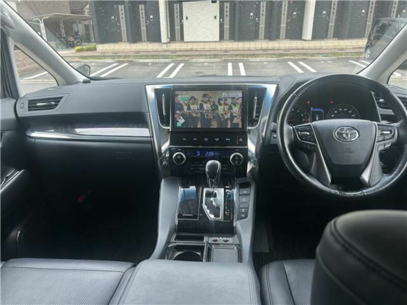 VELLFIRE-2