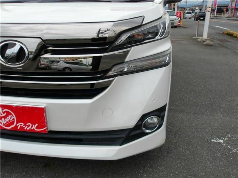 VELLFIRE-6