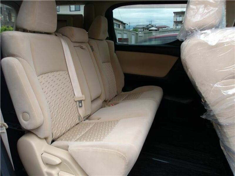 VELLFIRE-17