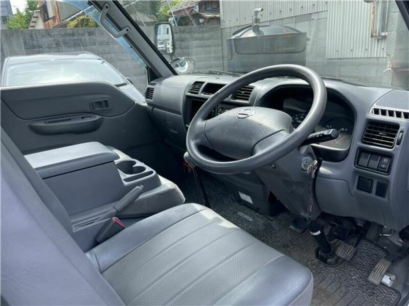 VANETTE TRUCK-2