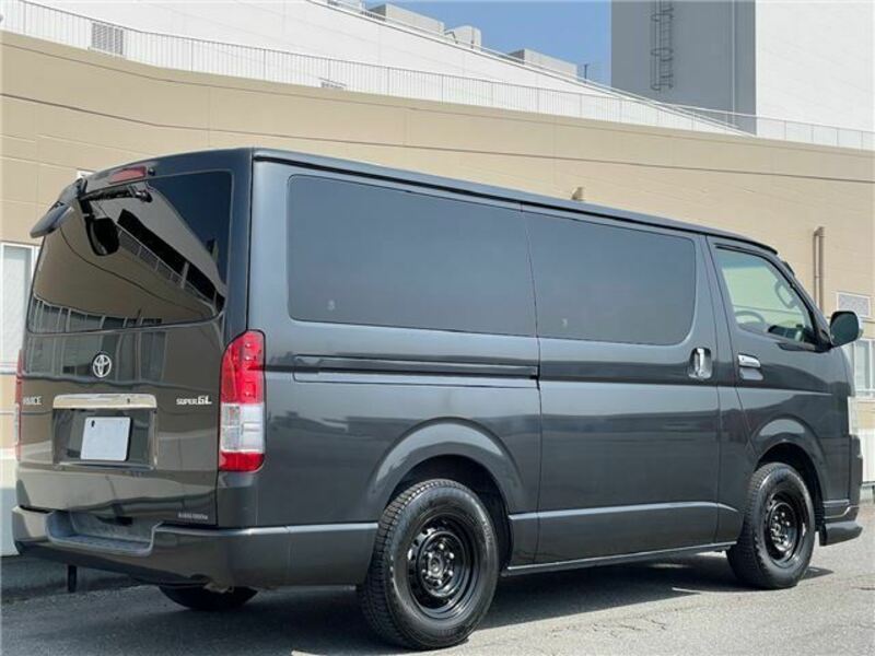 HIACE VAN