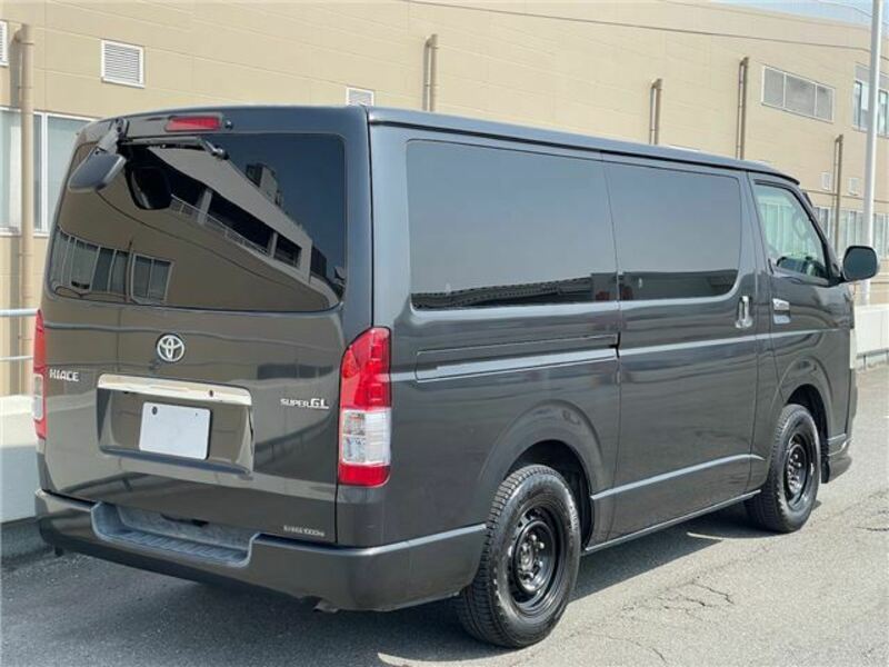 HIACE VAN
