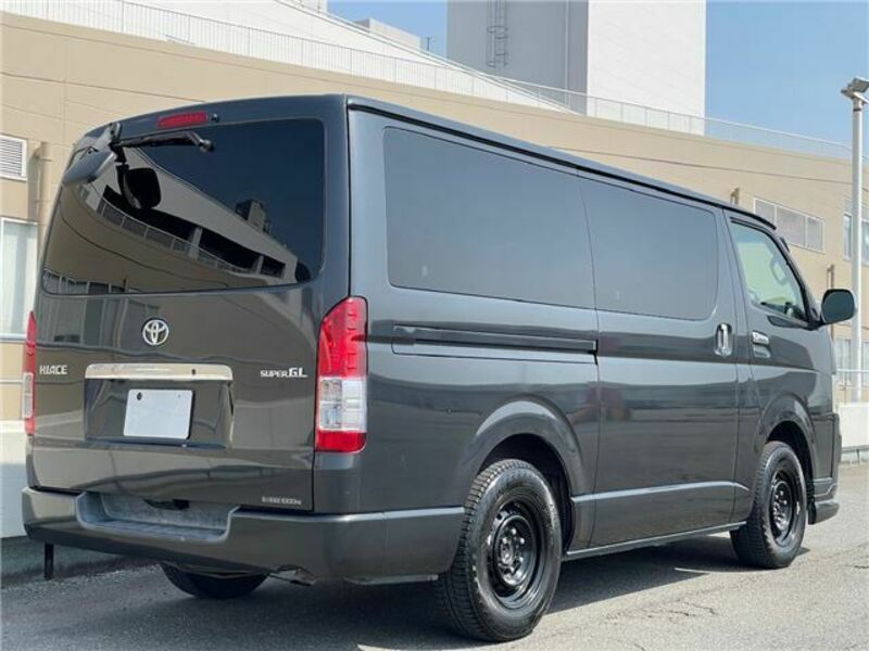 HIACE VAN
