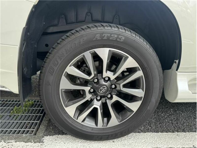 LAND CRUISER PRADO-16