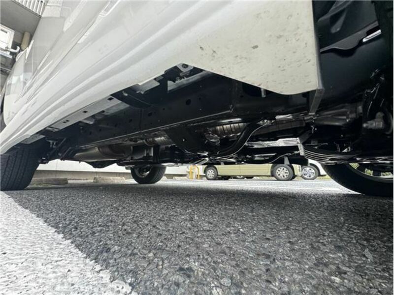 LAND CRUISER PRADO-21