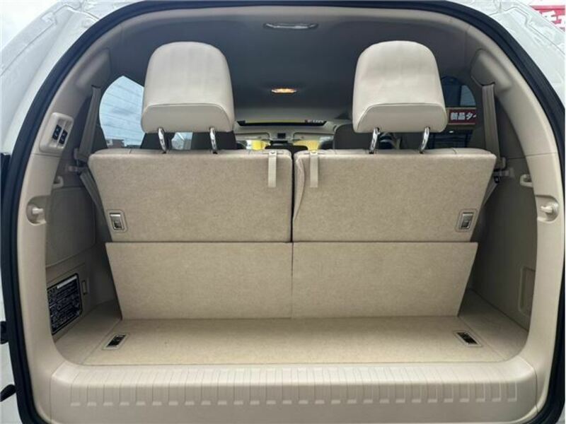 LAND CRUISER PRADO-33