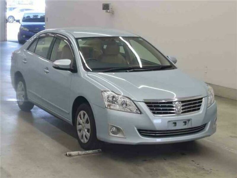 TOYOTA PREMIO