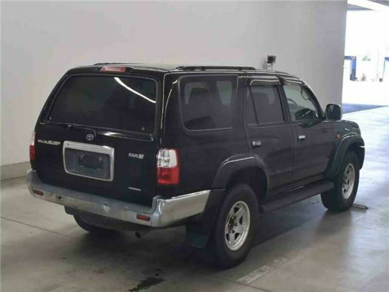 HILUX SURF