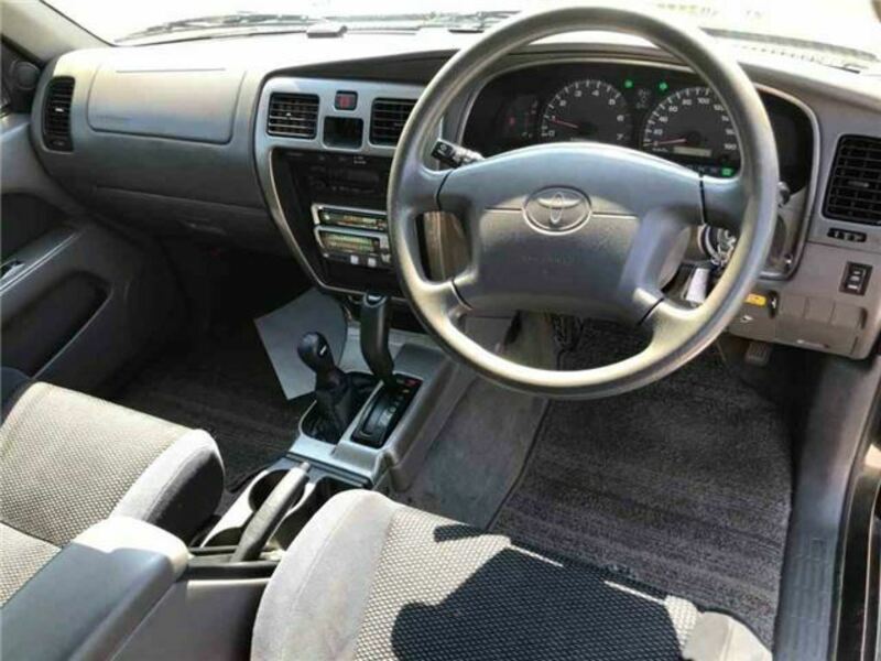 HILUX SURF
