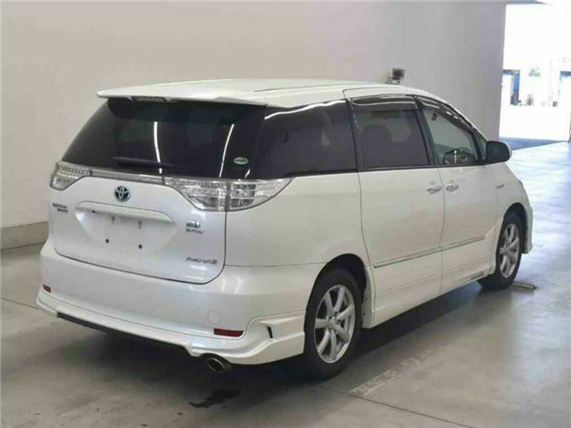 ESTIMA HYBRID-1