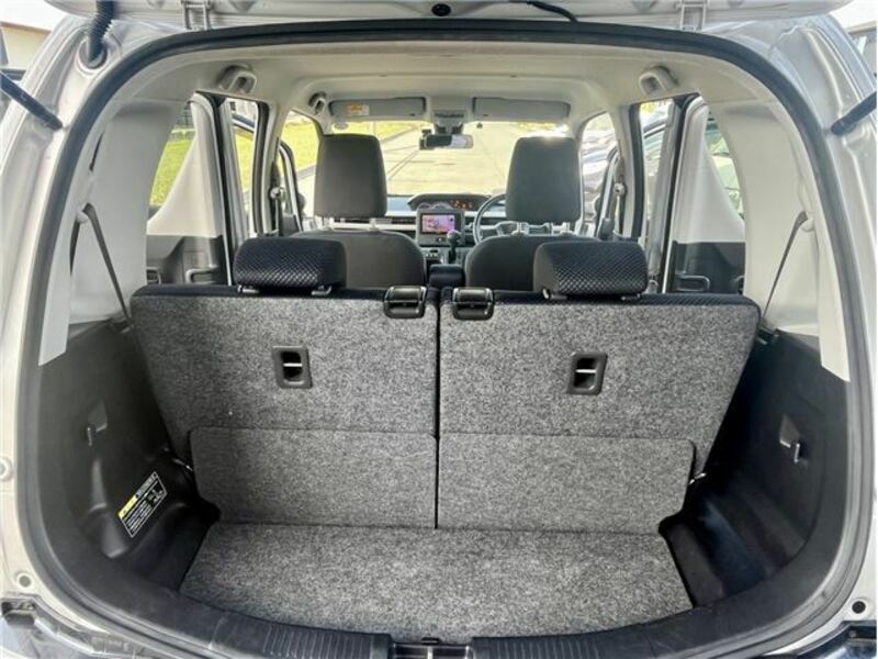 WAGON R-12