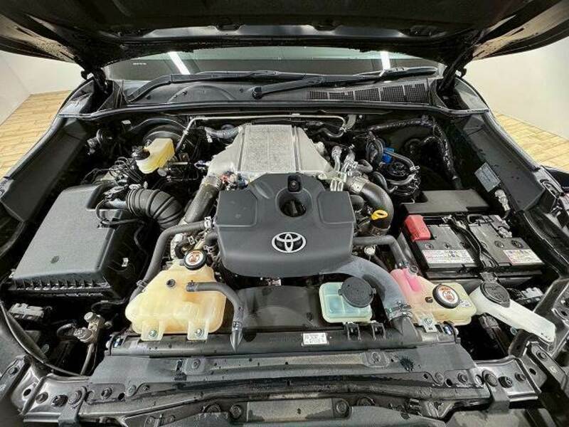 HILUX