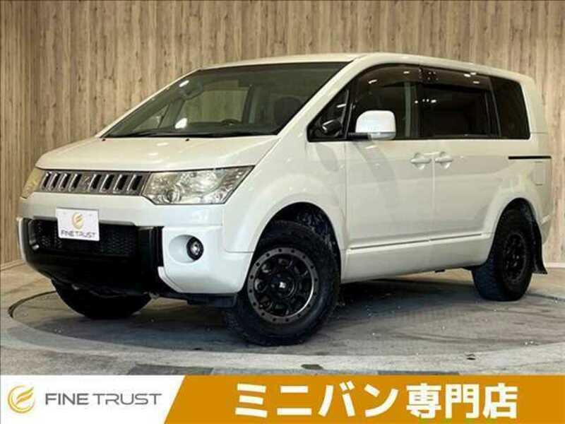 MITSUBISHI DELICA