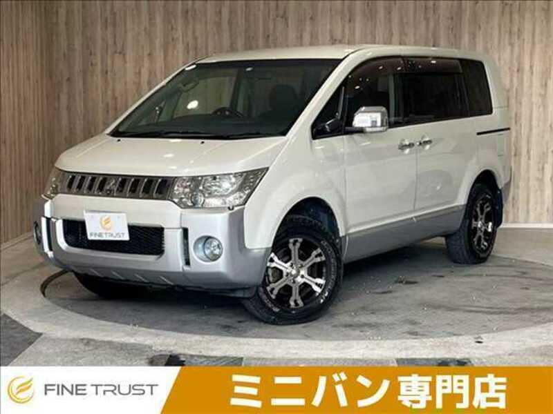 MITSUBISHI DELICA