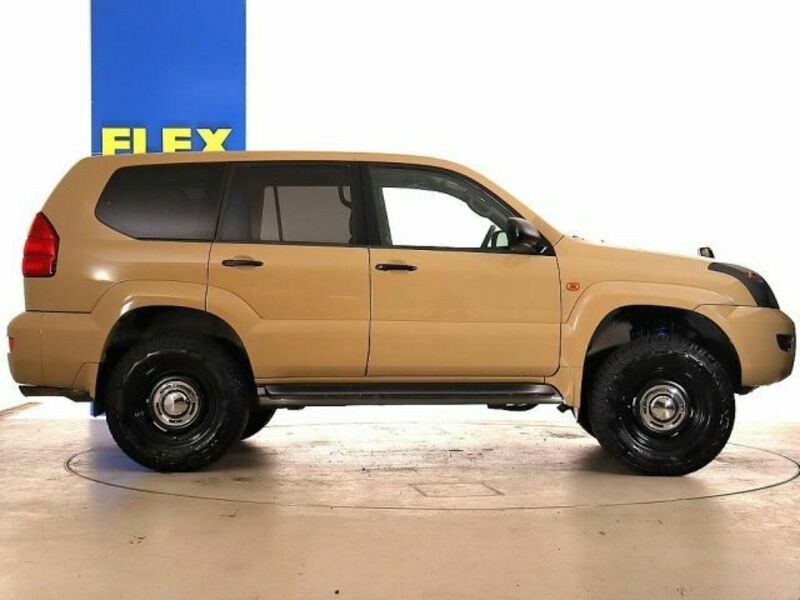 LAND CRUISER PRADO-4